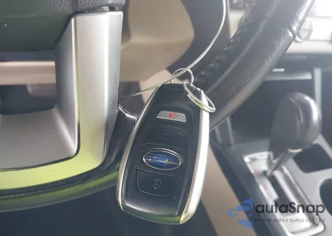 2015 Subaru Outback 2.5I Limited z USA, uszkodzony, nr VIN 4S4BSALC8F3303058